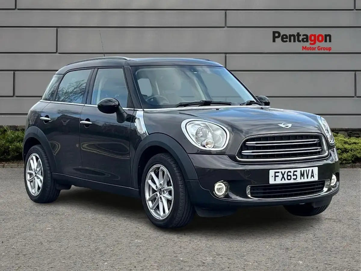2015-mini-countryman-16-cooper-pepper-ss-big-0