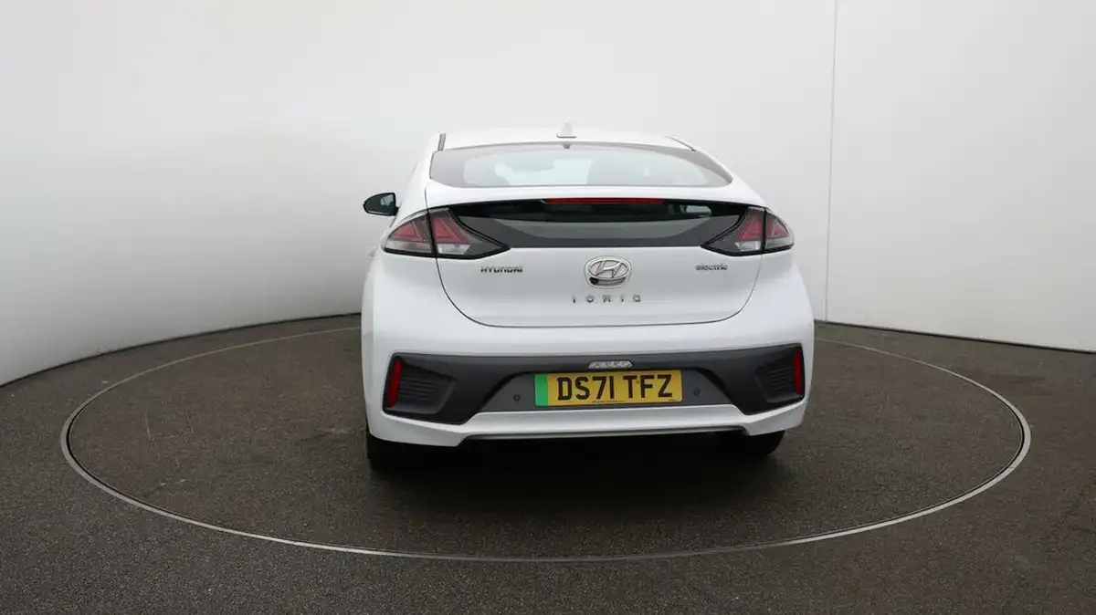 2022-hyundai-ioniq-e-premium-electric-big-54