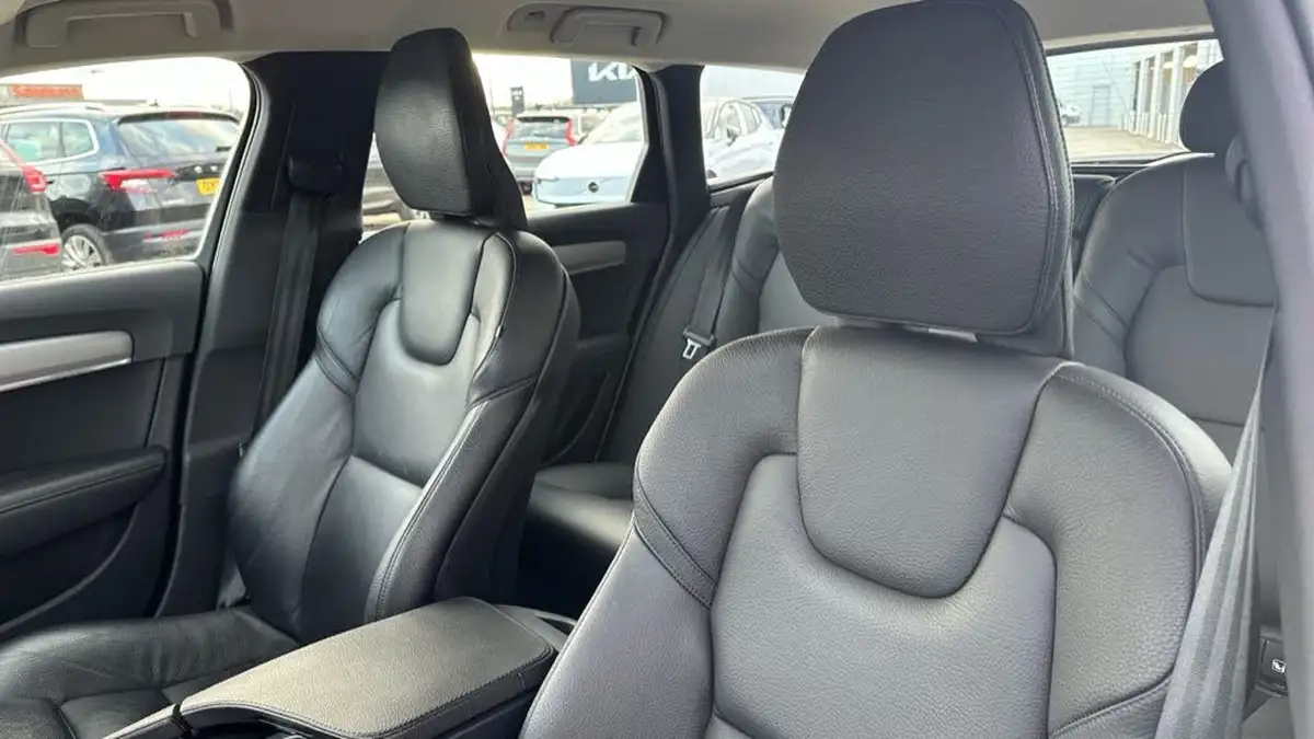 2020-volvo-v90-20td-b4-momentum-big-38