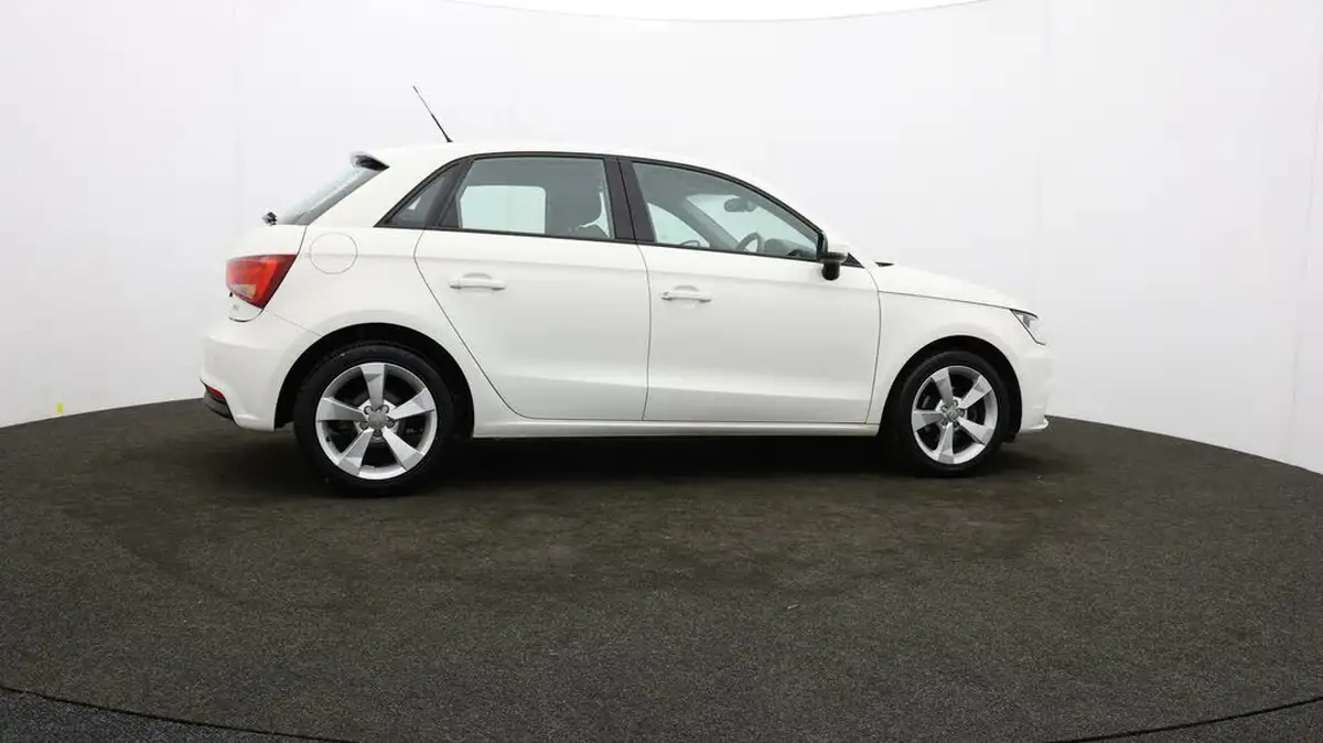 2018-audi-a1-10-tfsi-sport-nav-sportback-5d-big-29