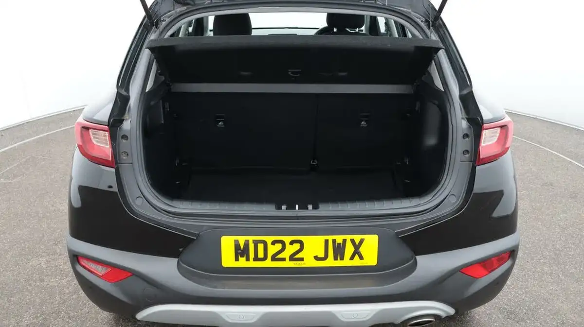 2022-kia-stonic-10-t-gdi-2-dct-big-17