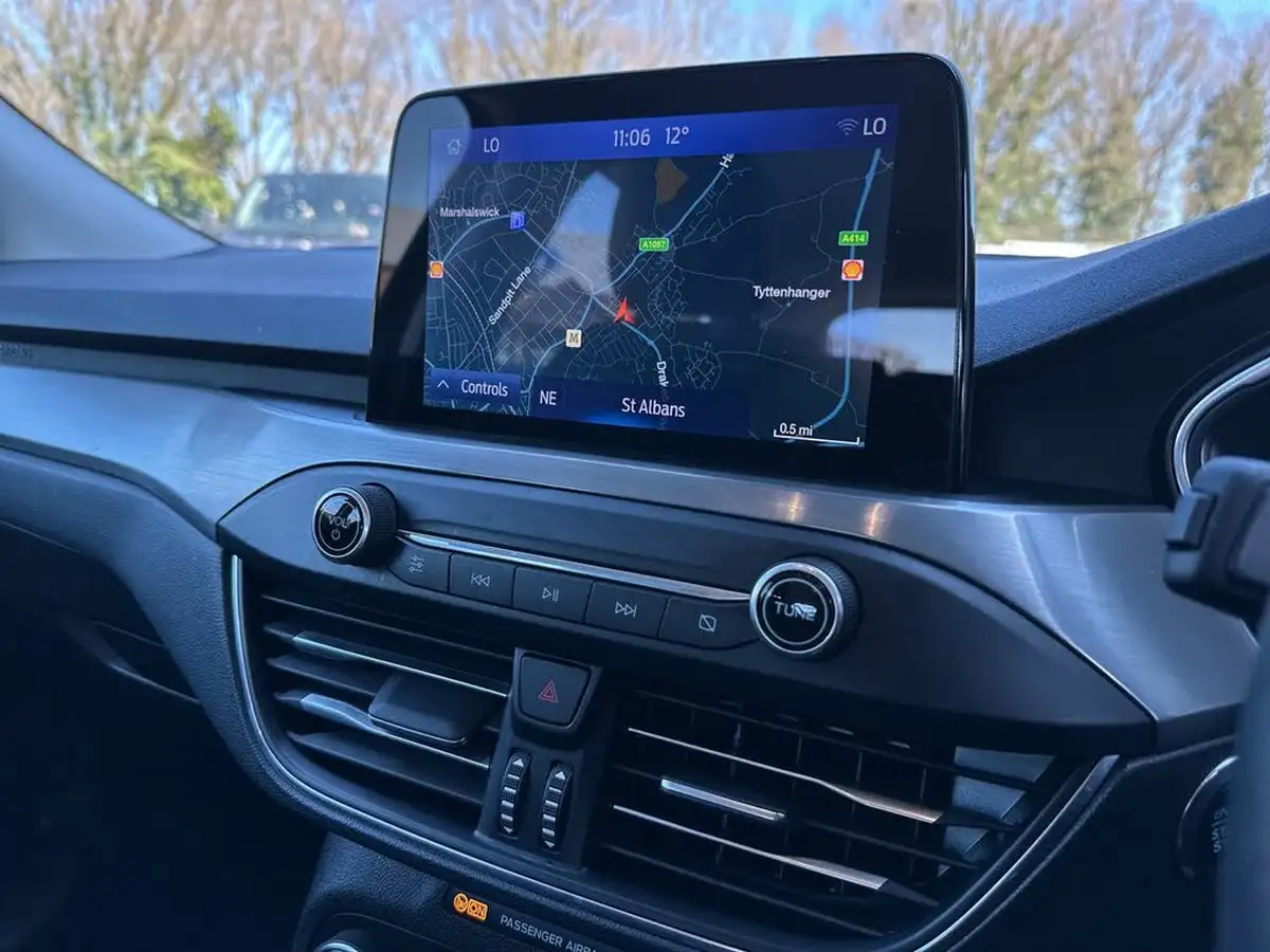 2020-ford-focus-10t-titanium-hatchback-auto-big-19