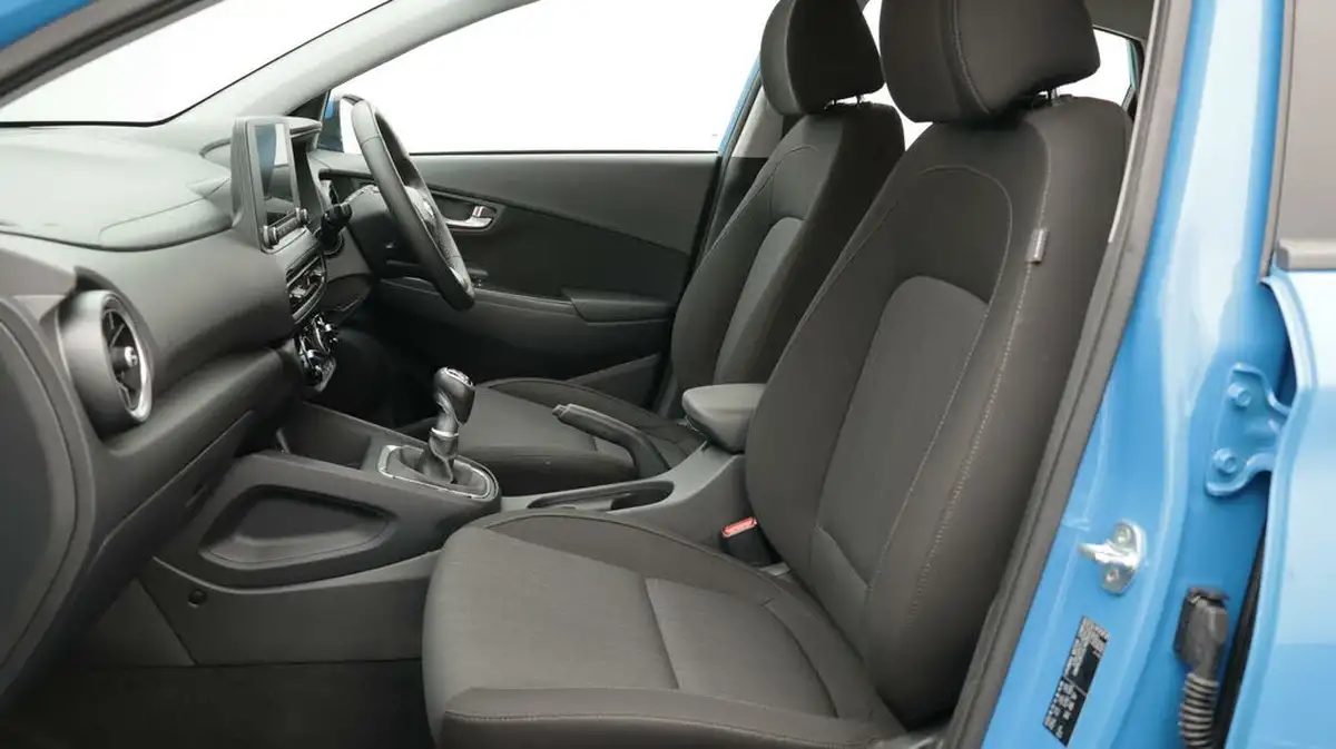 2022-hyundai-kona-10-t-gdi-se-connect-big-14