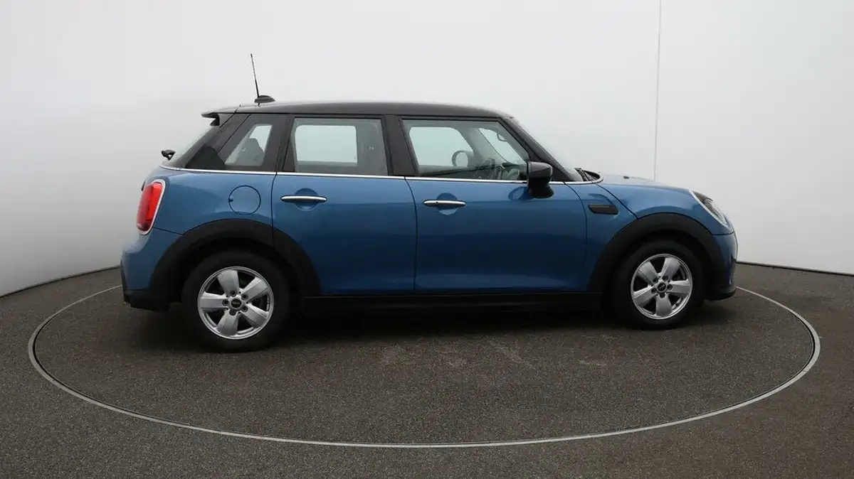 2023-mini-cooper-15-cooper-classic-premium-manual-hatchback-5d-big-8