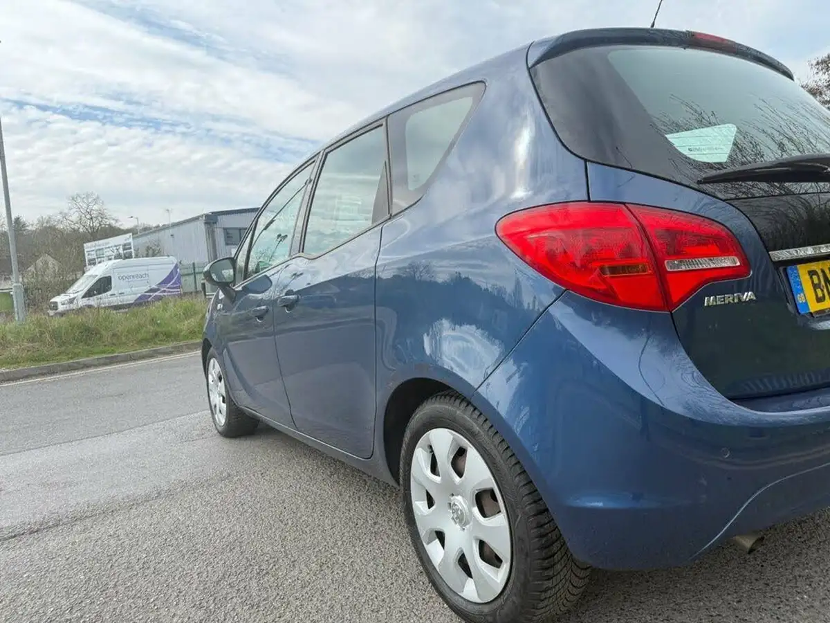 2017-vauxhall-meriva-14i-16v-turbo-club-120ps-auto-big-11