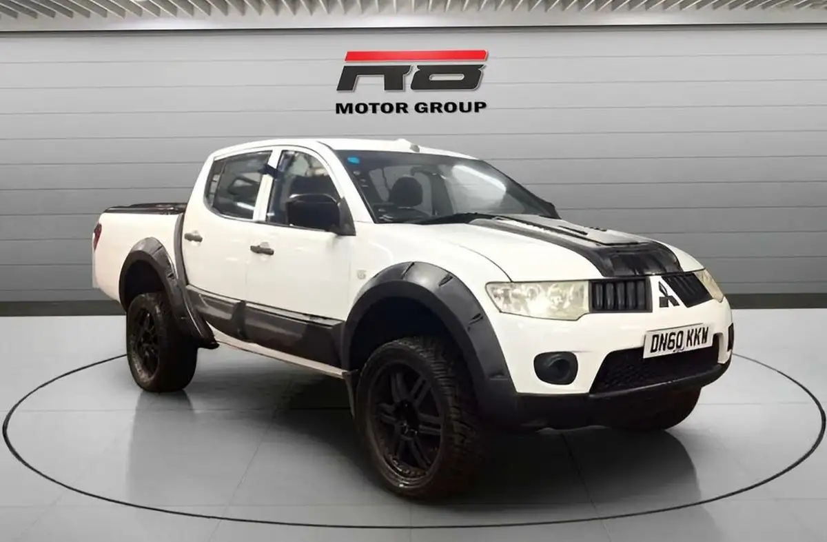 2010-mitsubishi-l200-25td-4work-cr-4wd-lb-double-cab-pickup-big-0