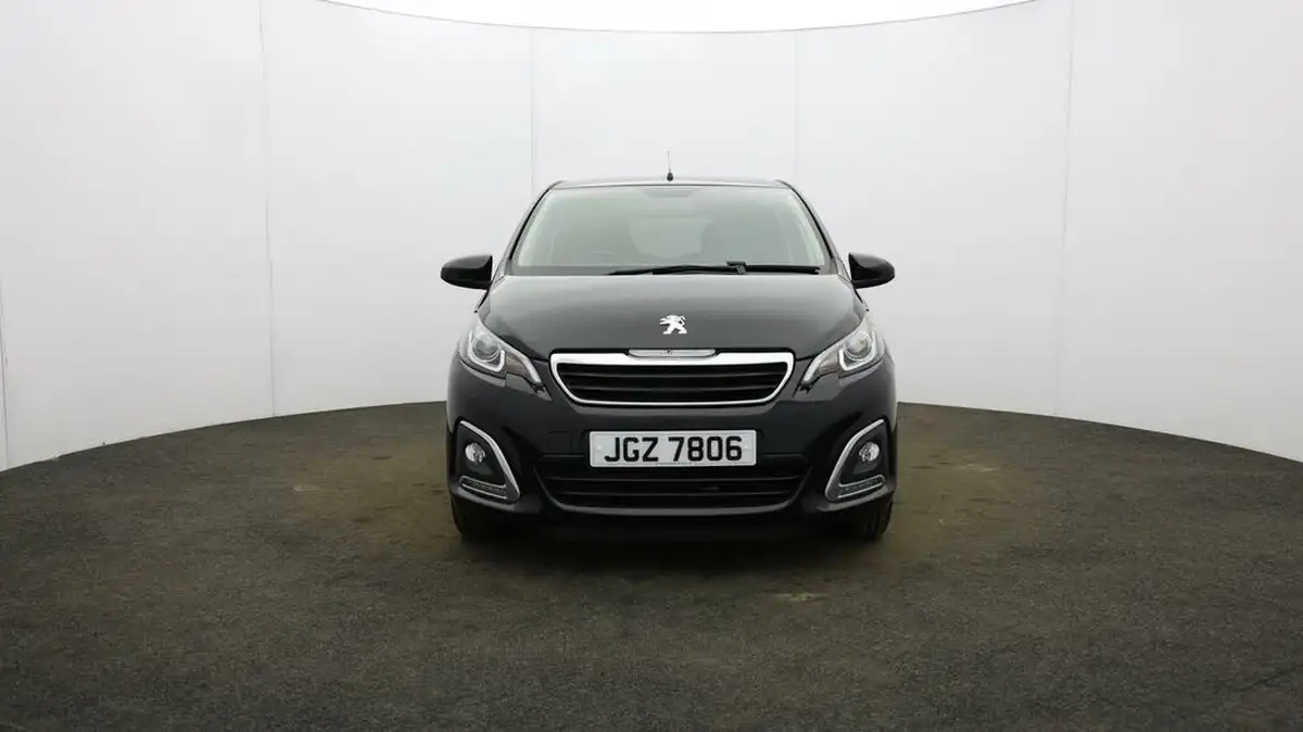 2018-peugeot-108-12-puretech-allure-hatchback-5d-big-1
