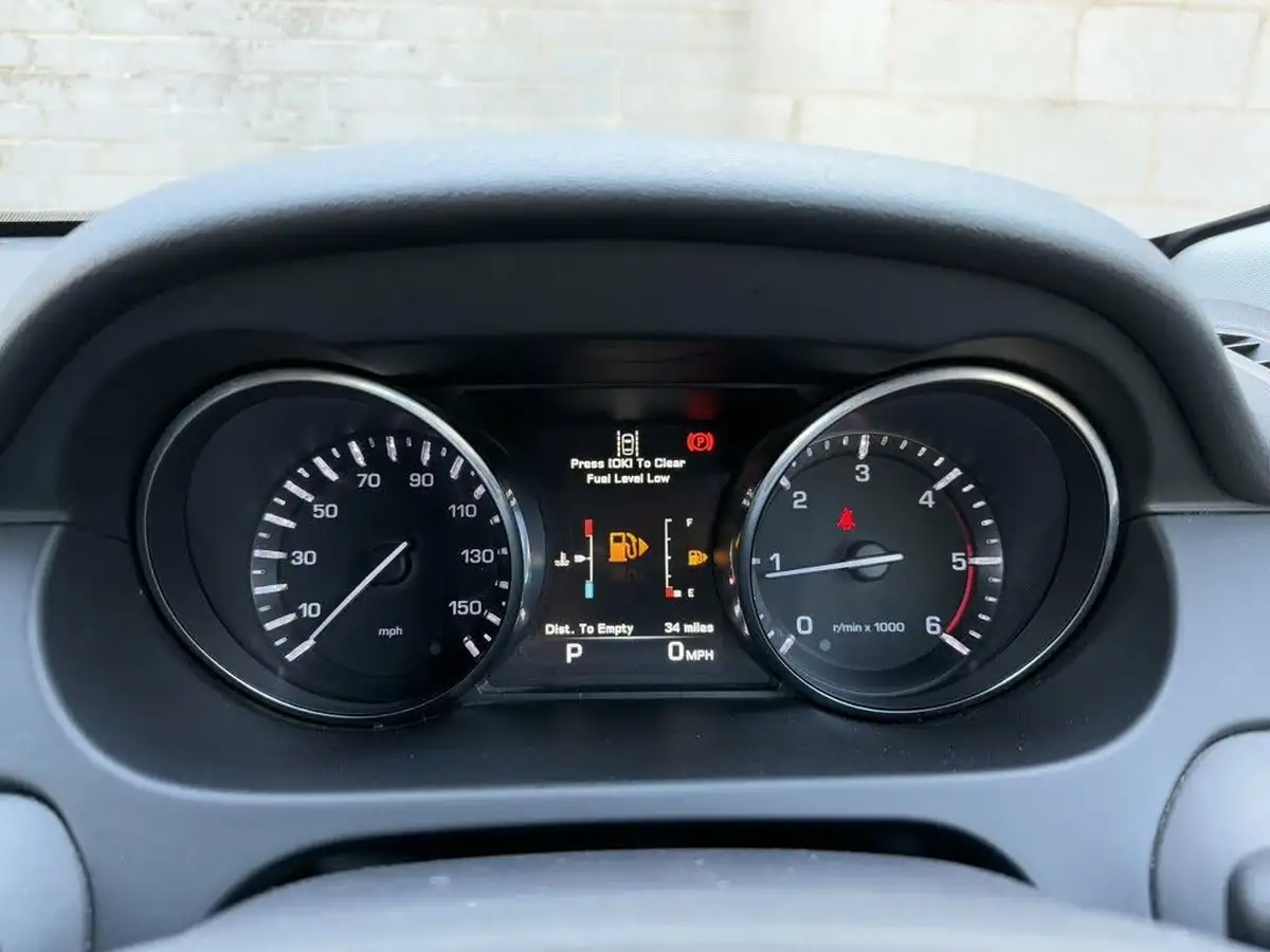 2015-land-rover-discovery-sport-22td-hse-awd-auto-big-36