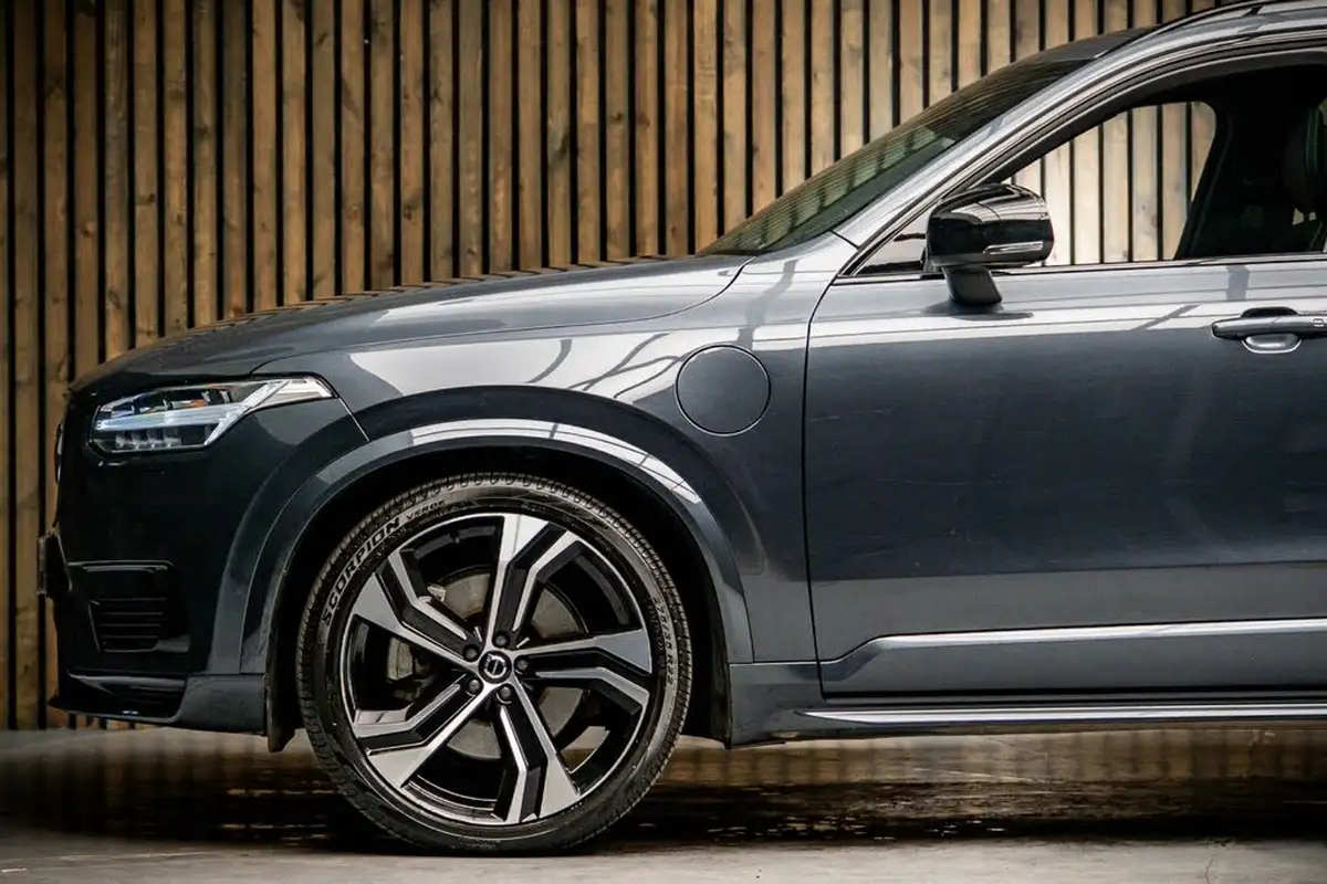 2021-volvo-xc90-20-t8-r-design-pro-455bhp-big-8