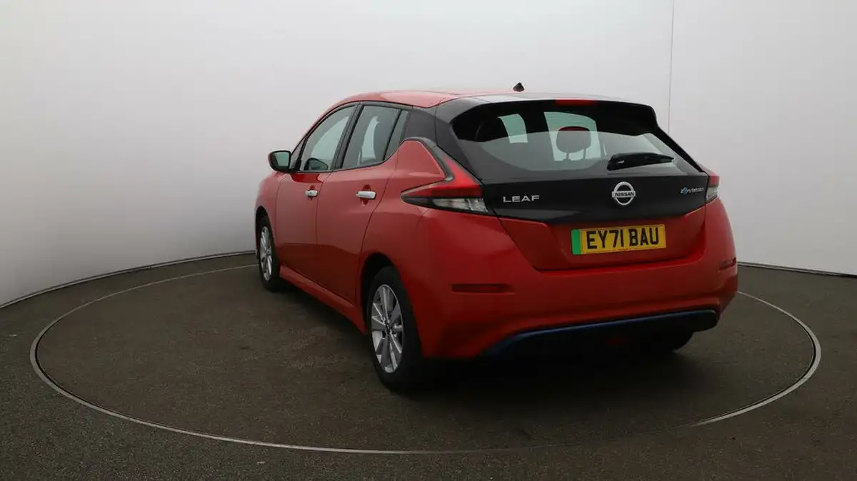 2021-nissan-leaf-e-acenta-big-54