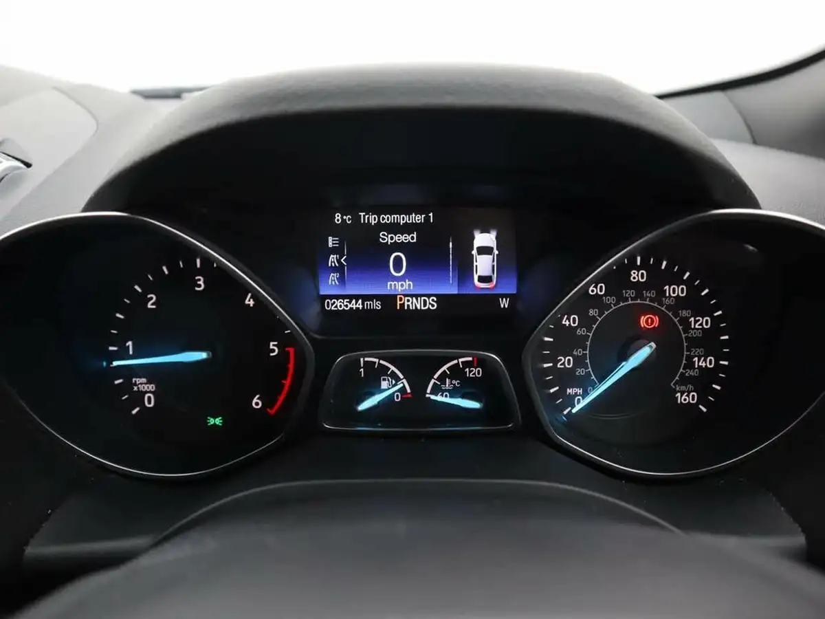 2019-ford-kuga-20tdci-st-line-180ps-awd-powershift-big-10