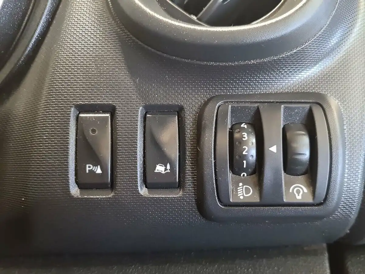 2021-renault-trafic-20dci-ll30-energy-120-business-panel-big-26