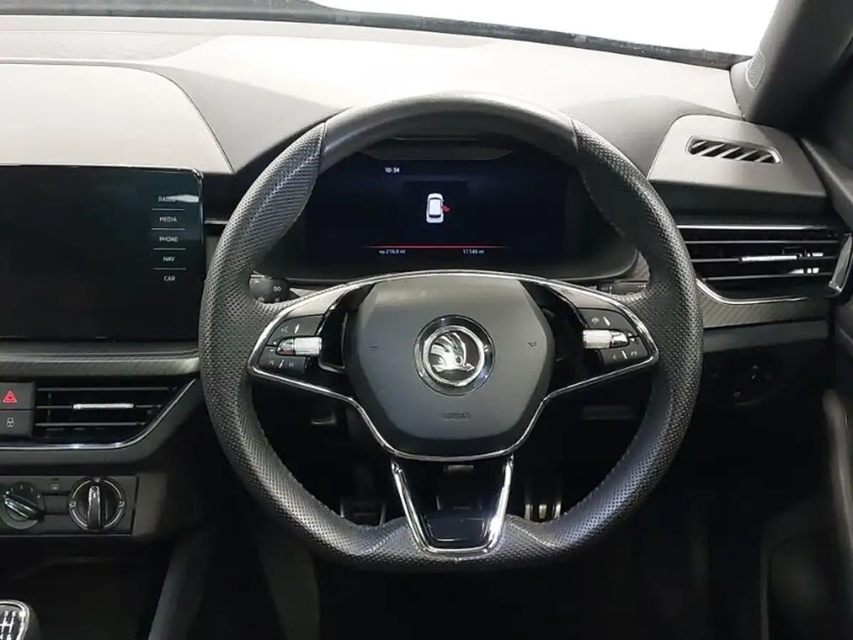2023-skoda-kamiq-10-tsi-monte-carlo-110ps-big-6