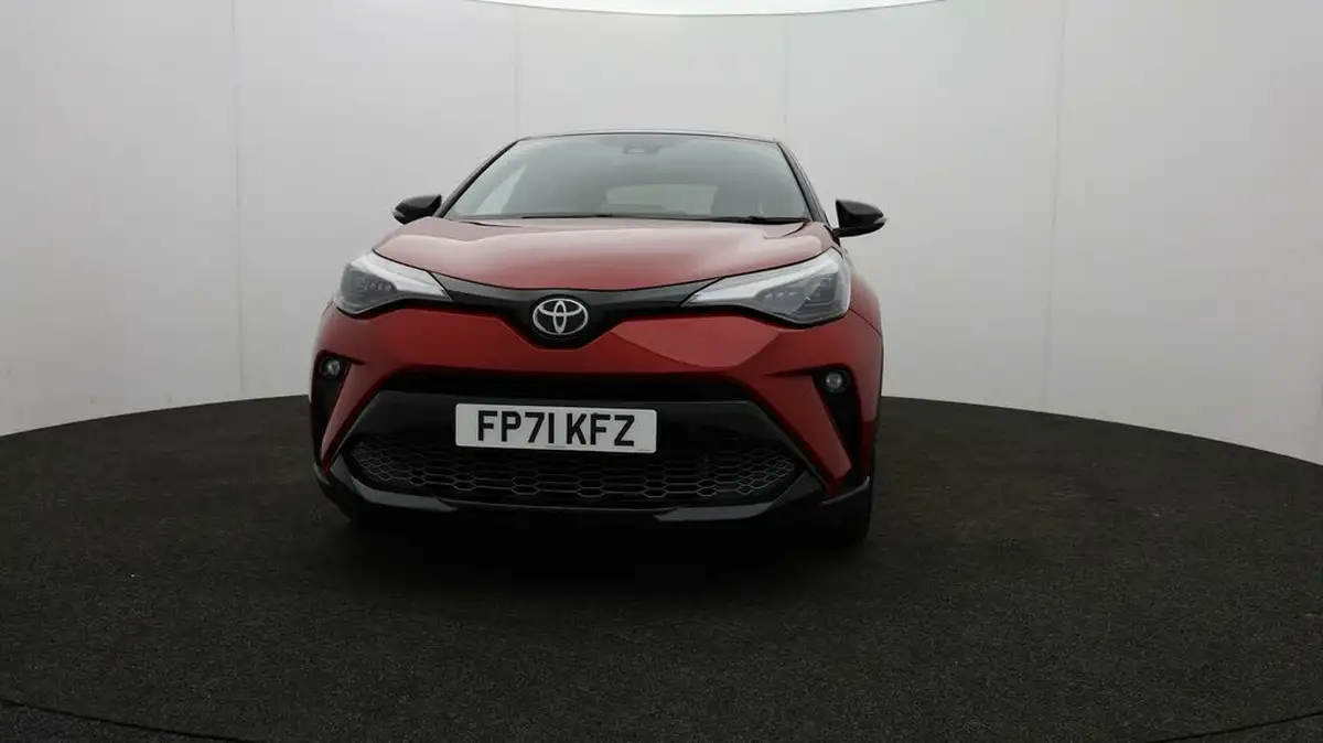 2021-toyota-c-hr-18-vvt-i-gr-sport-big-1