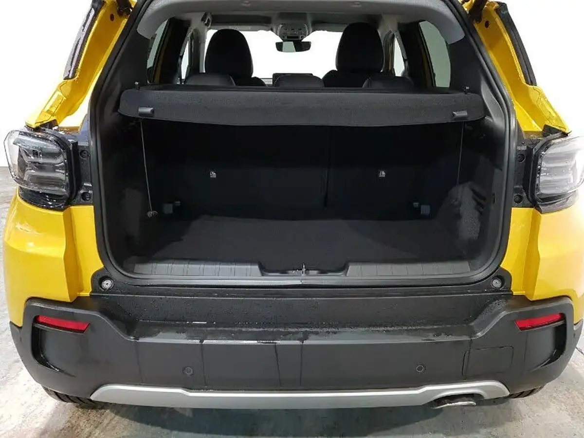 2025-jeep-avenger-12-gse-summit-big-7