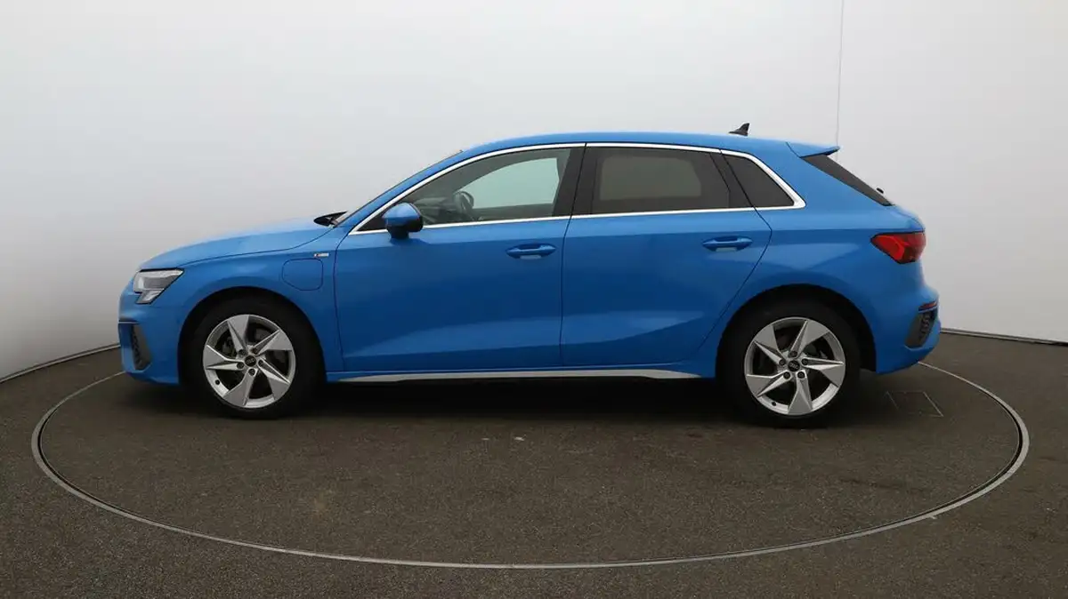 2021-audi-a3-14-40-tfsi-e-s-line-big-56
