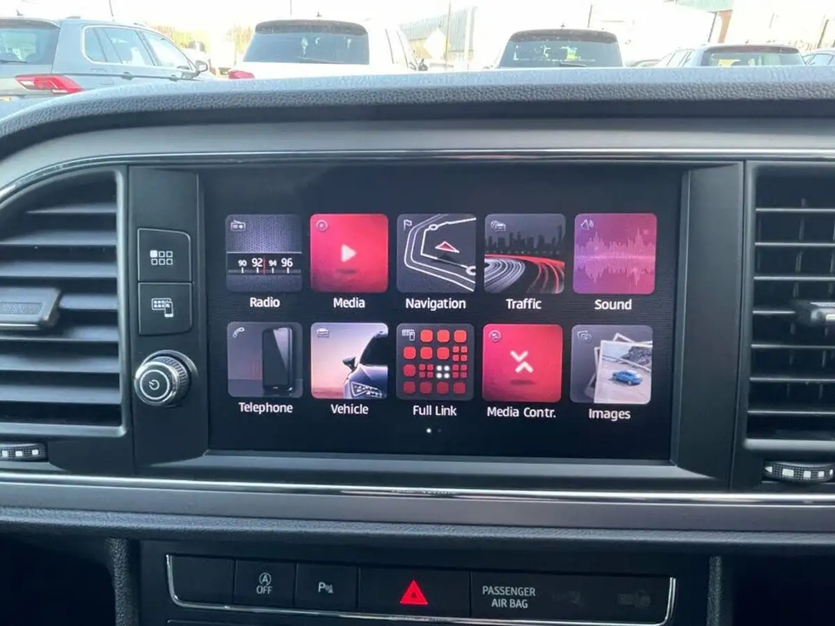 2019-seat-leon-16tdi-se-dynamic-ss-estate-big-15