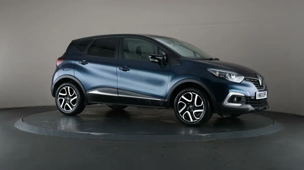2019-renault-captur-09-tce-iconic-big-47