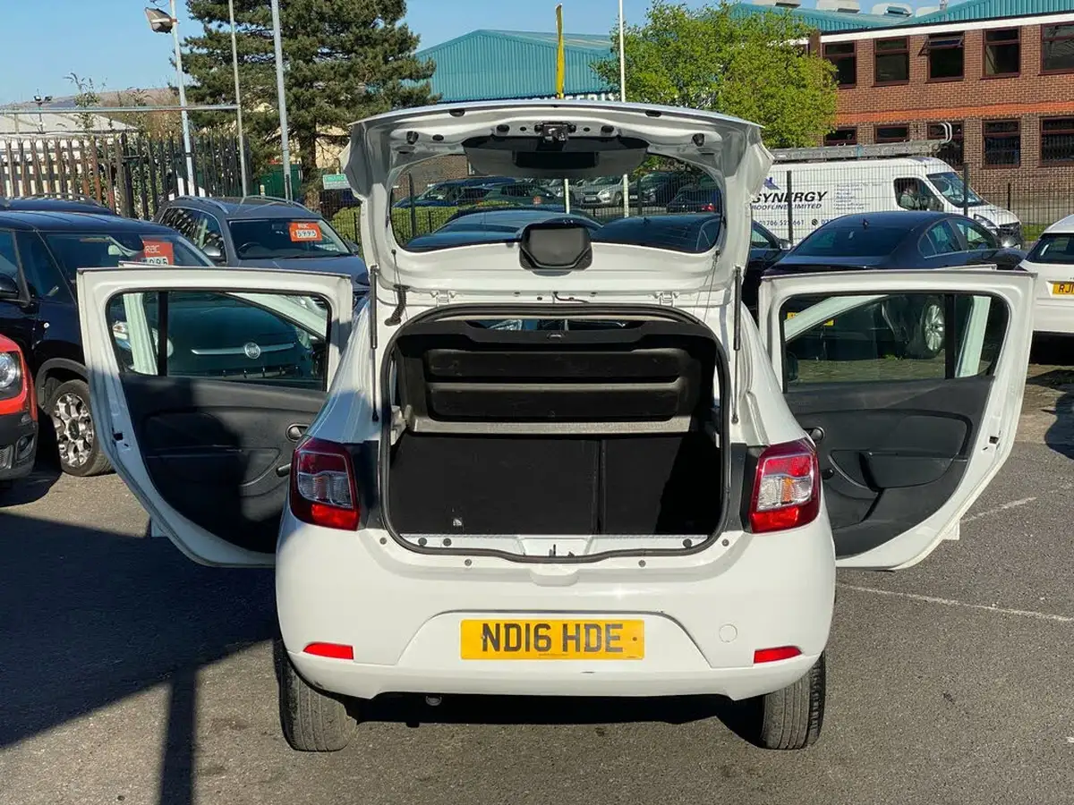 2016-dacia-sandero-15dci-ambiance-big-18