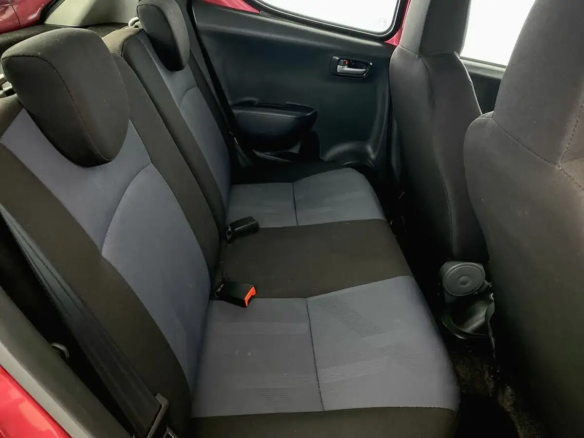 2014-suzuki-alto-10-sz4-auto-big-24