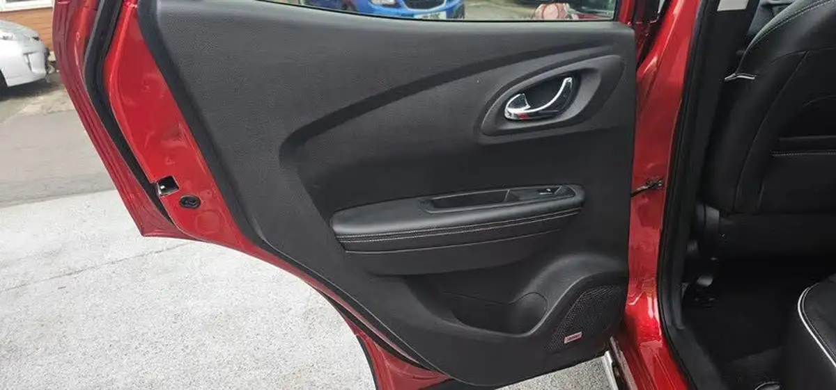 2016-renault-kadjar-15dci-signature-nav-edc-auto-big-27