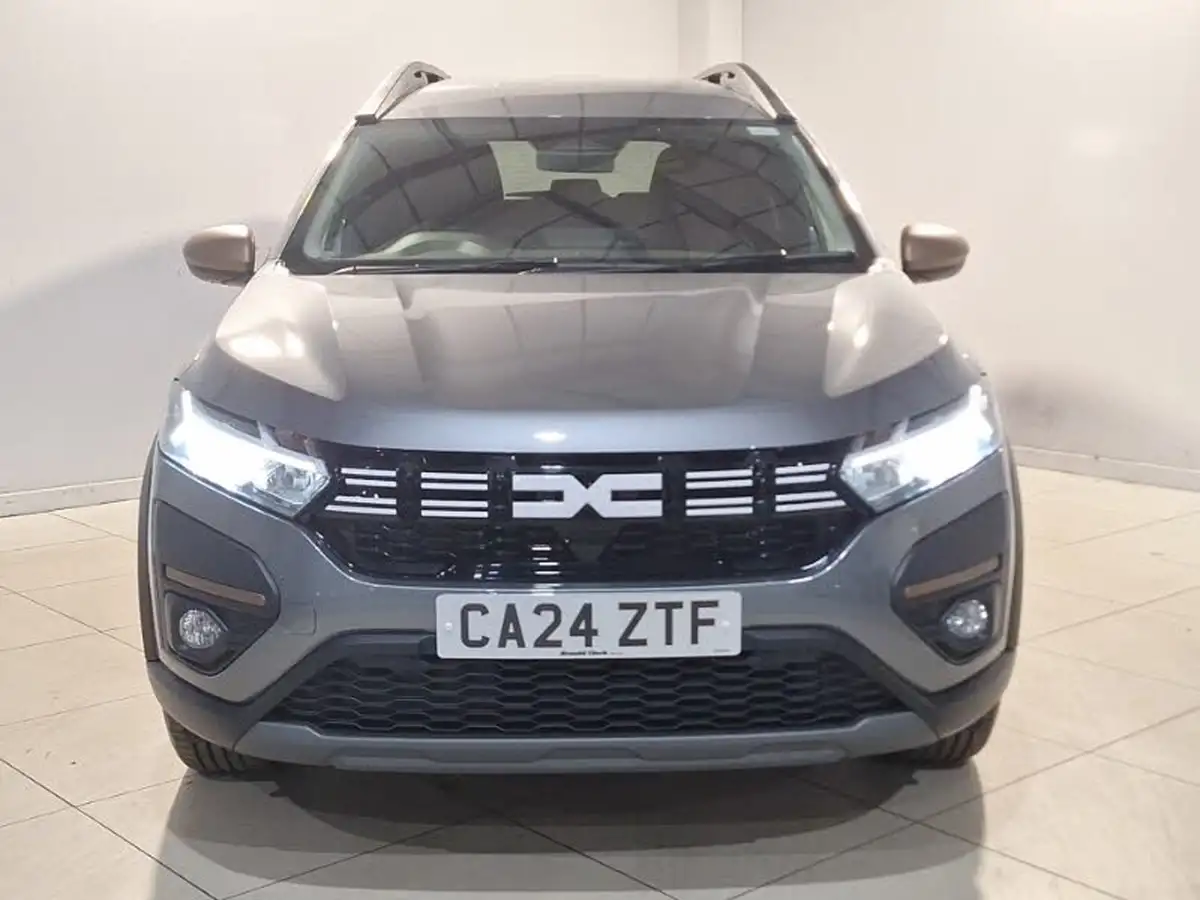 2024-dacia-jogger-16-tce-extreme-big-11