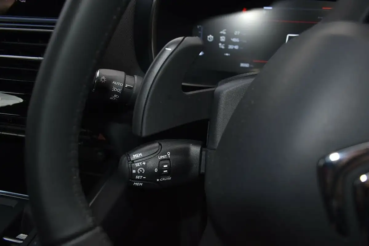 2024-citroen-c5-aircross-15bluehdi-plus-big-14