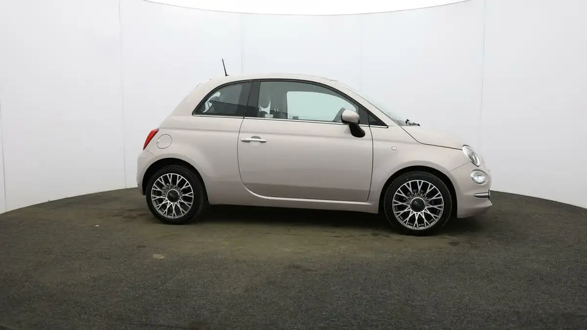 2020-fiat-500-10-star-big-41
