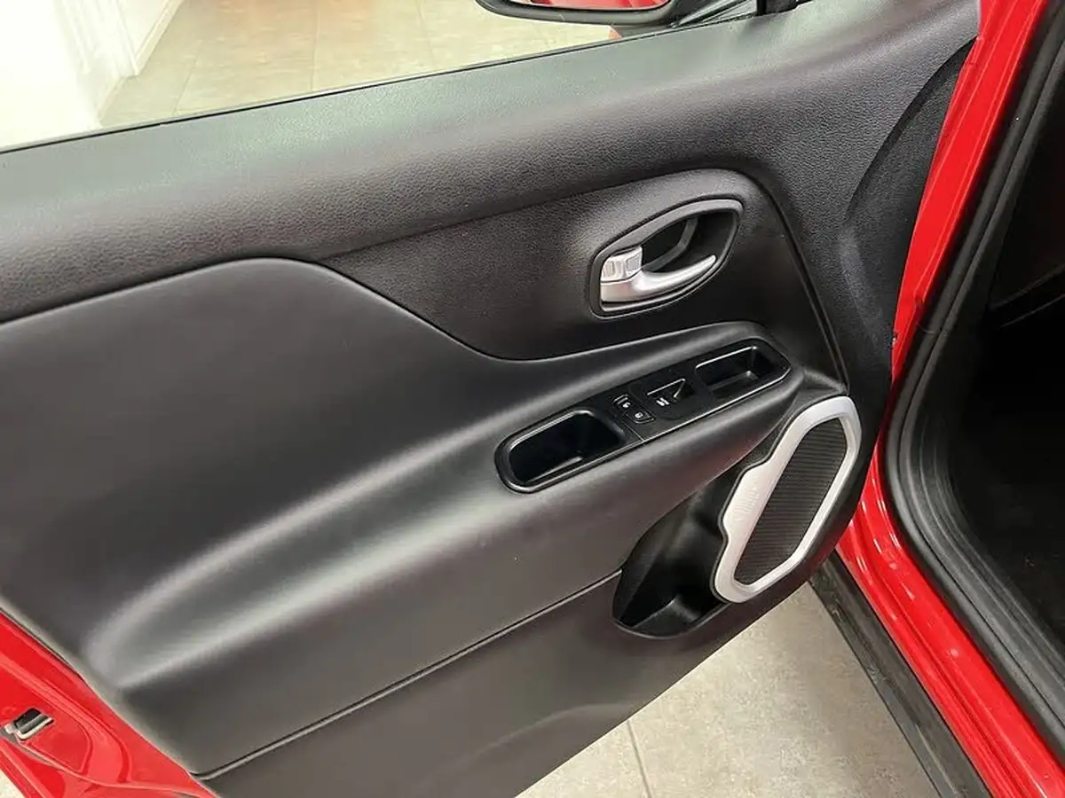 2016-jeep-renegade-16-multijet-ii-limited-ss-big-18