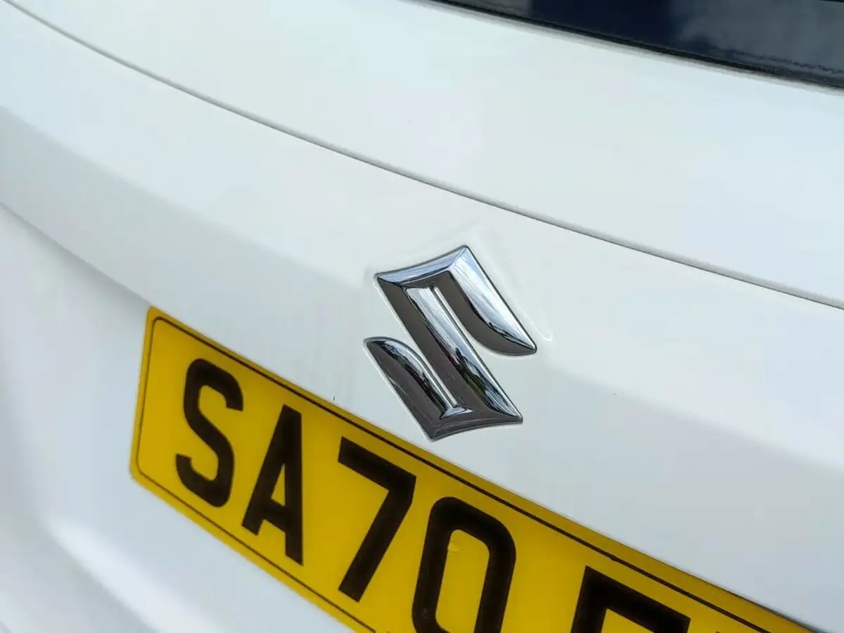 2020-suzuki-vitara-14-boosterjet-sz4-big-23