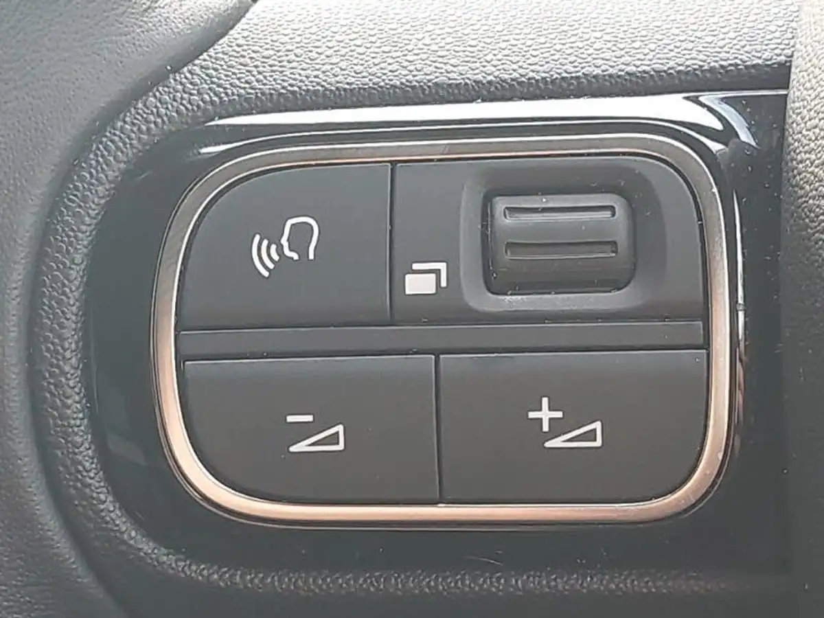 2024-citroen-c3-aircross-12-puretech-max-130ps-eat6-big-17