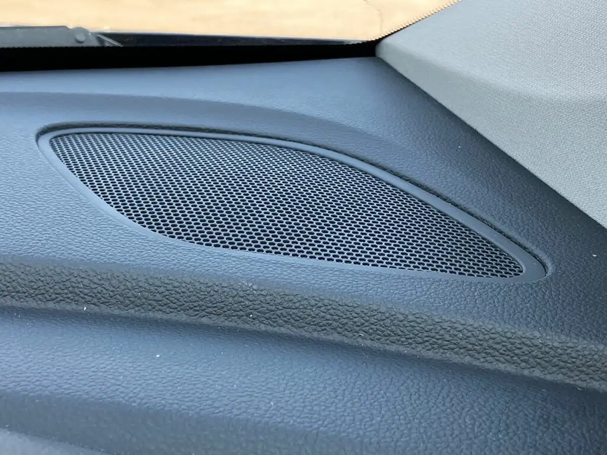 2020-vauxhall-astra-15-turbo-d-sri-vx-line-nav-big-34