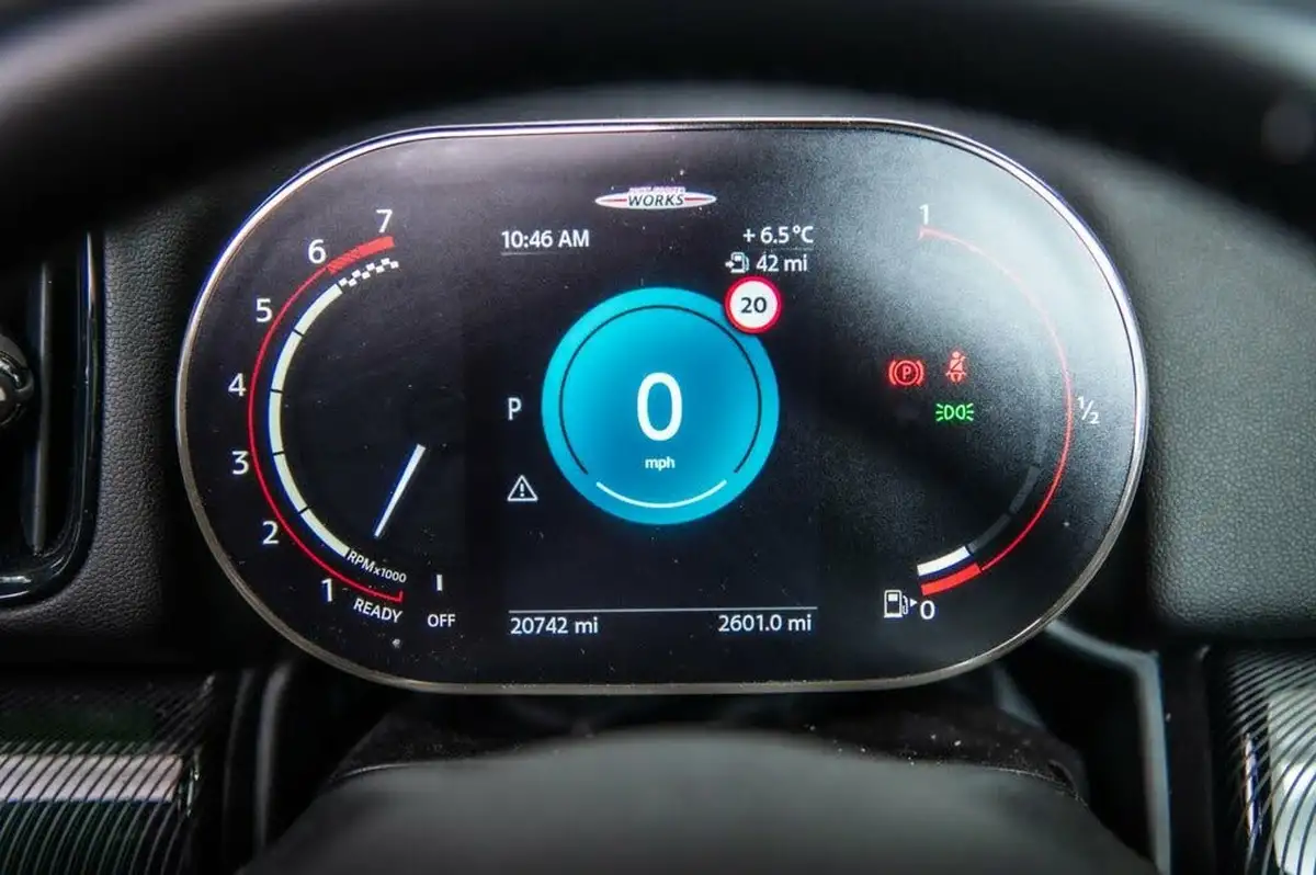 2022-mini-countryman-20-john-cooper-works-premium-big-18
