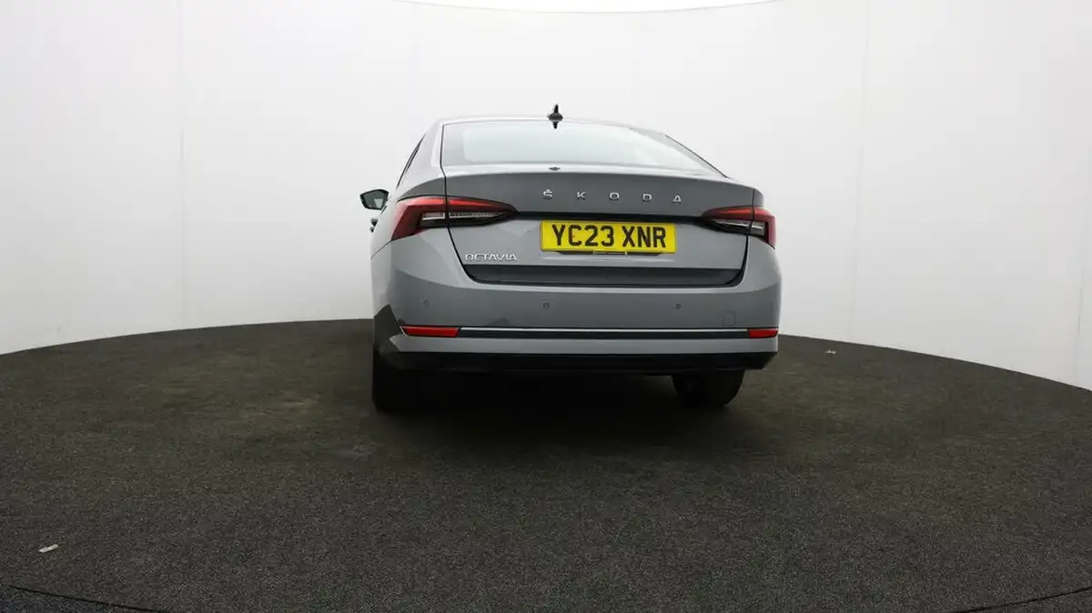 2023-skoda-octavia-10-tsi-se-110ps-hatchback-big-22