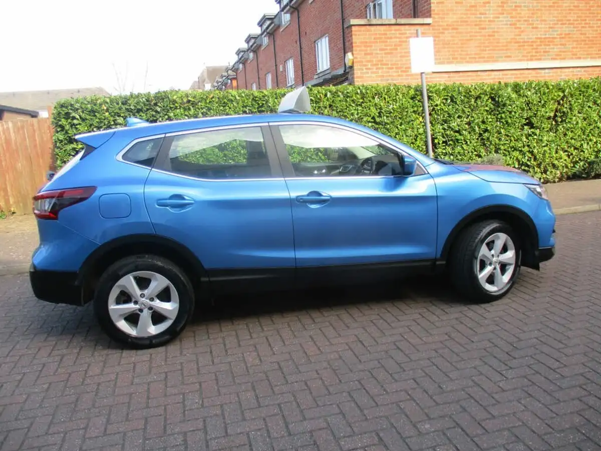 2019-nissan-qashqai-13-dig-t-acenta-premium-140ps-big-6