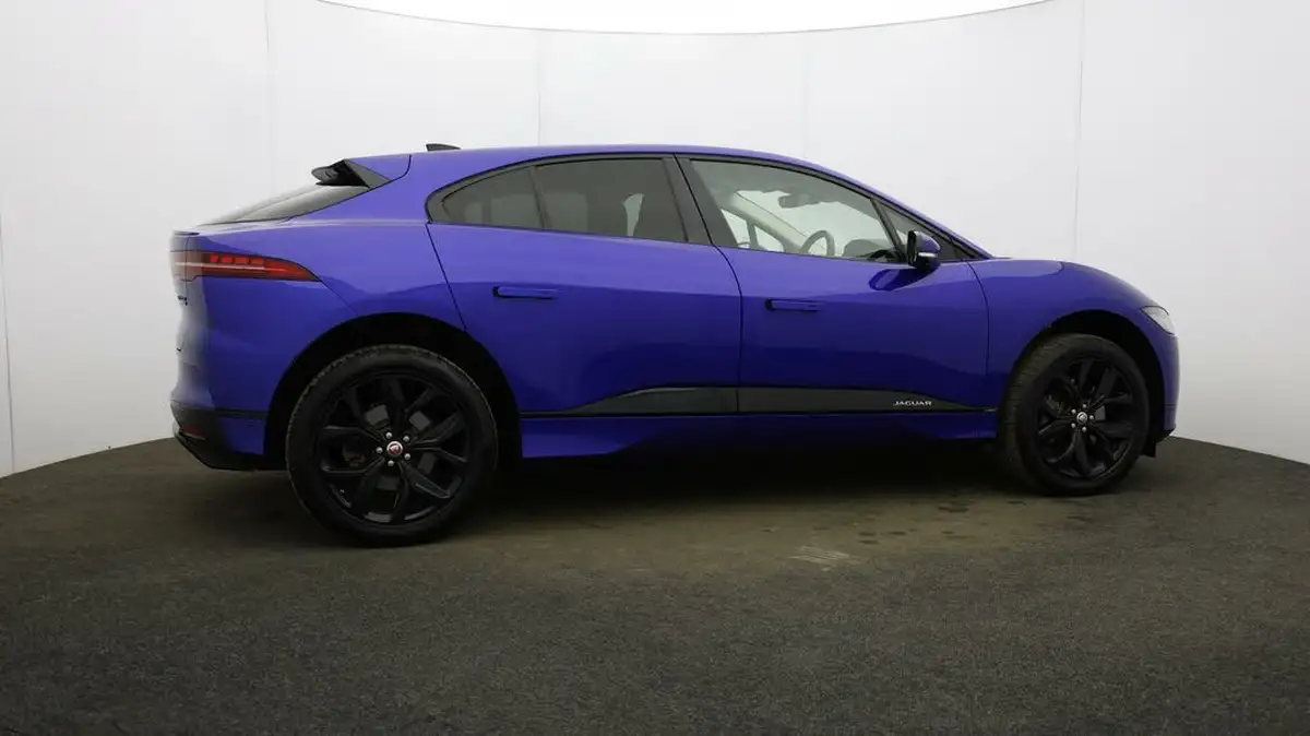 2021-jaguar-i-pace-ev400-hse-big-43