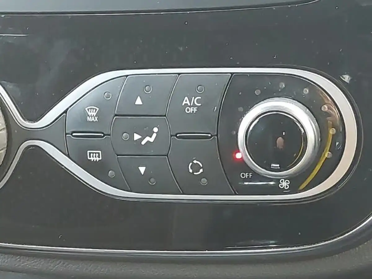 2018-renault-captur-15dci-dynamique-s-nav-90bhp-big-13