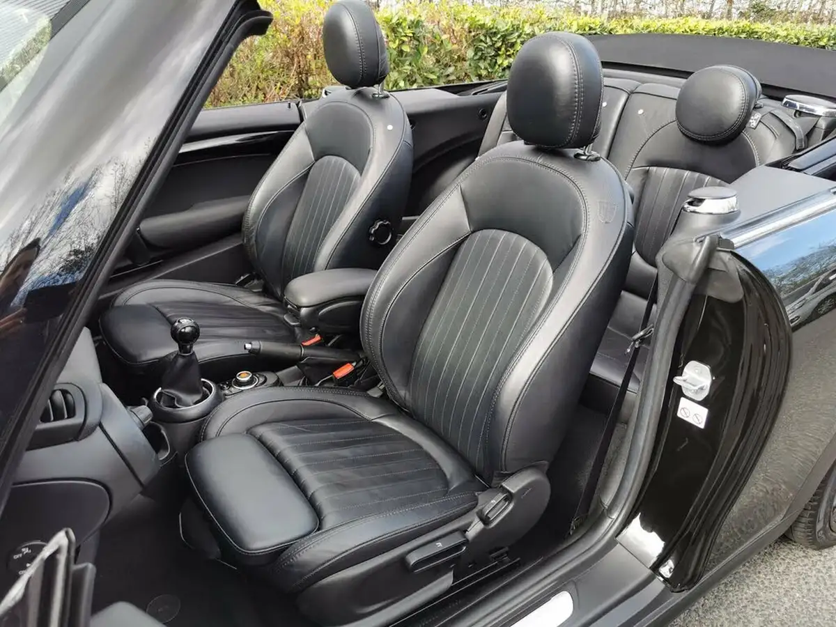 2019-mini-cooper-15-cooper-exclusive-134bhp-ss-convertible-2d-big-13