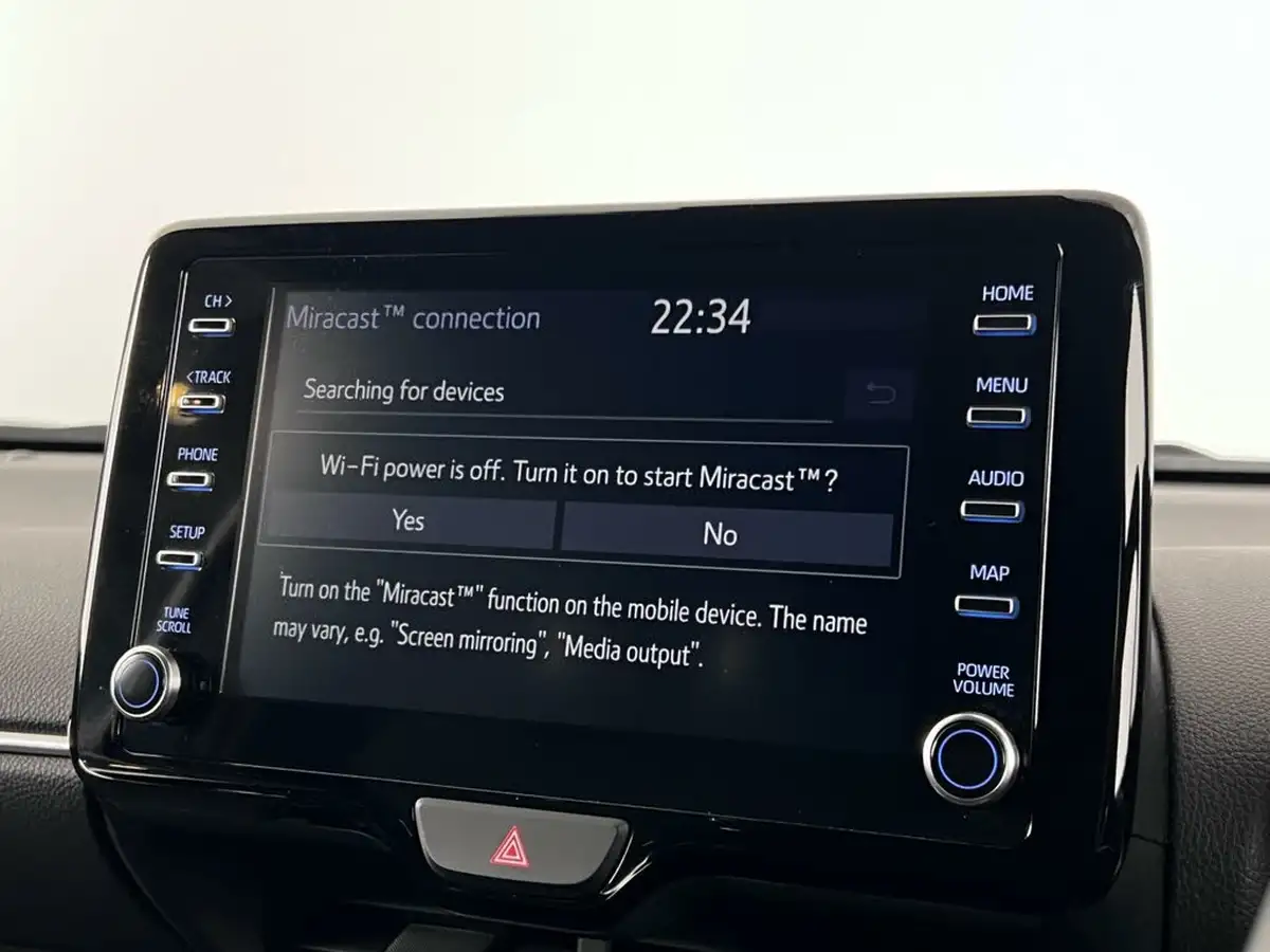 2022-toyota-yaris-15-vvt-i-design-panoramic-roof-big-27