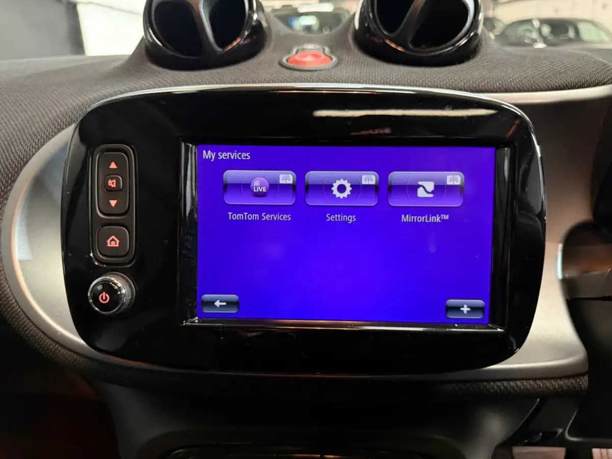 2016-smart-fortwo-10-prime-71bhp-premium-plusss-coupe-twinamic-big-27