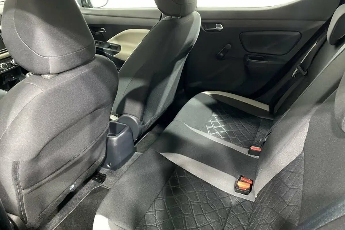 2017-nissan-micra-10-acenta-exteriorpack-big-19