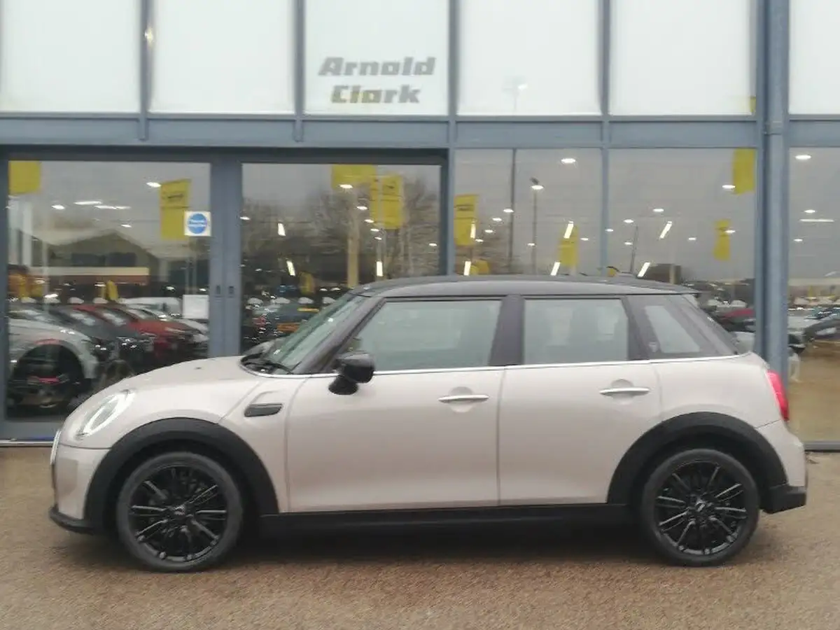 2021-mini-cooper-15-cooper-exclusive-hatchback-5d-auto-big-3