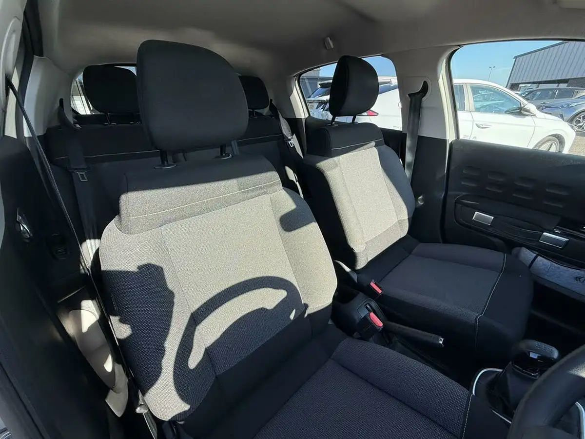 2023-citroen-c3-12-puretech-c-series-edition-83ps-ss-big-6