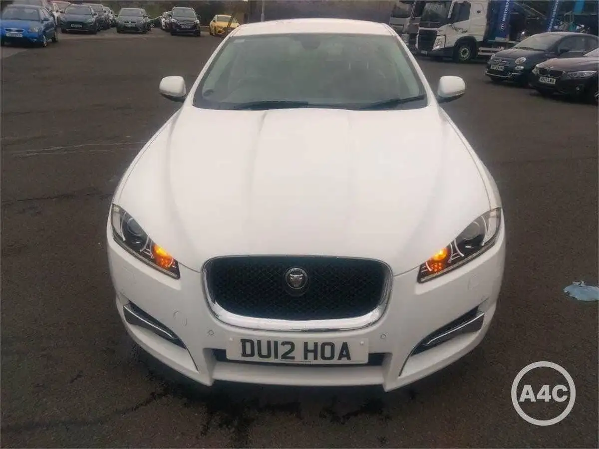 2012-jaguar-xf-22td-sport-190ps-le-saloon-4d-auto-big-3