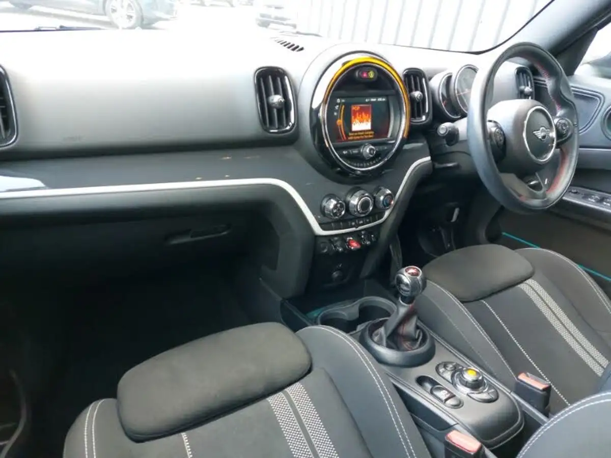 2018-mini-countryman-20-cooper-s-sport-ss-big-18