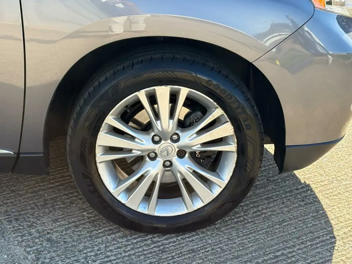 2011-lexus-rx-450h-35-se-l-big-15
