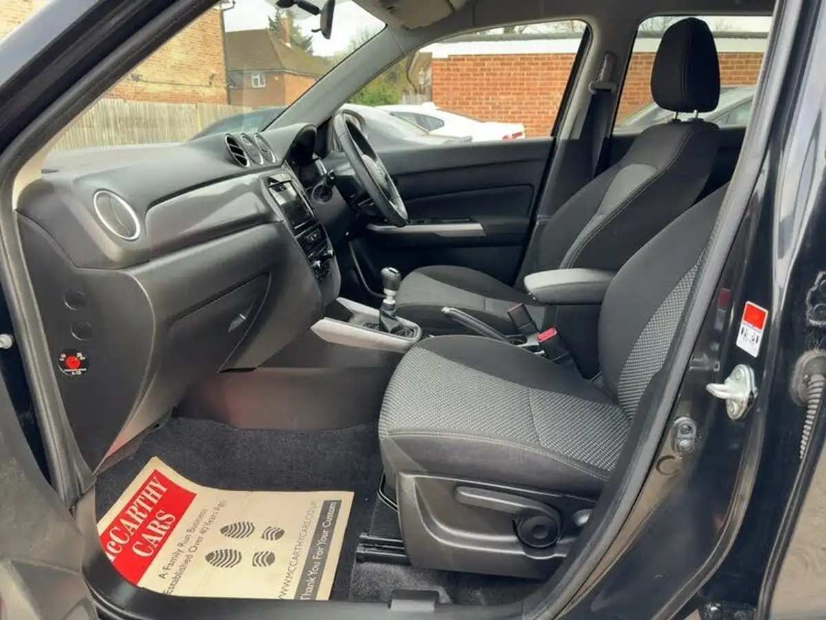 2020-suzuki-vitara-14-boosterjet-sz-t-140ps-big-27