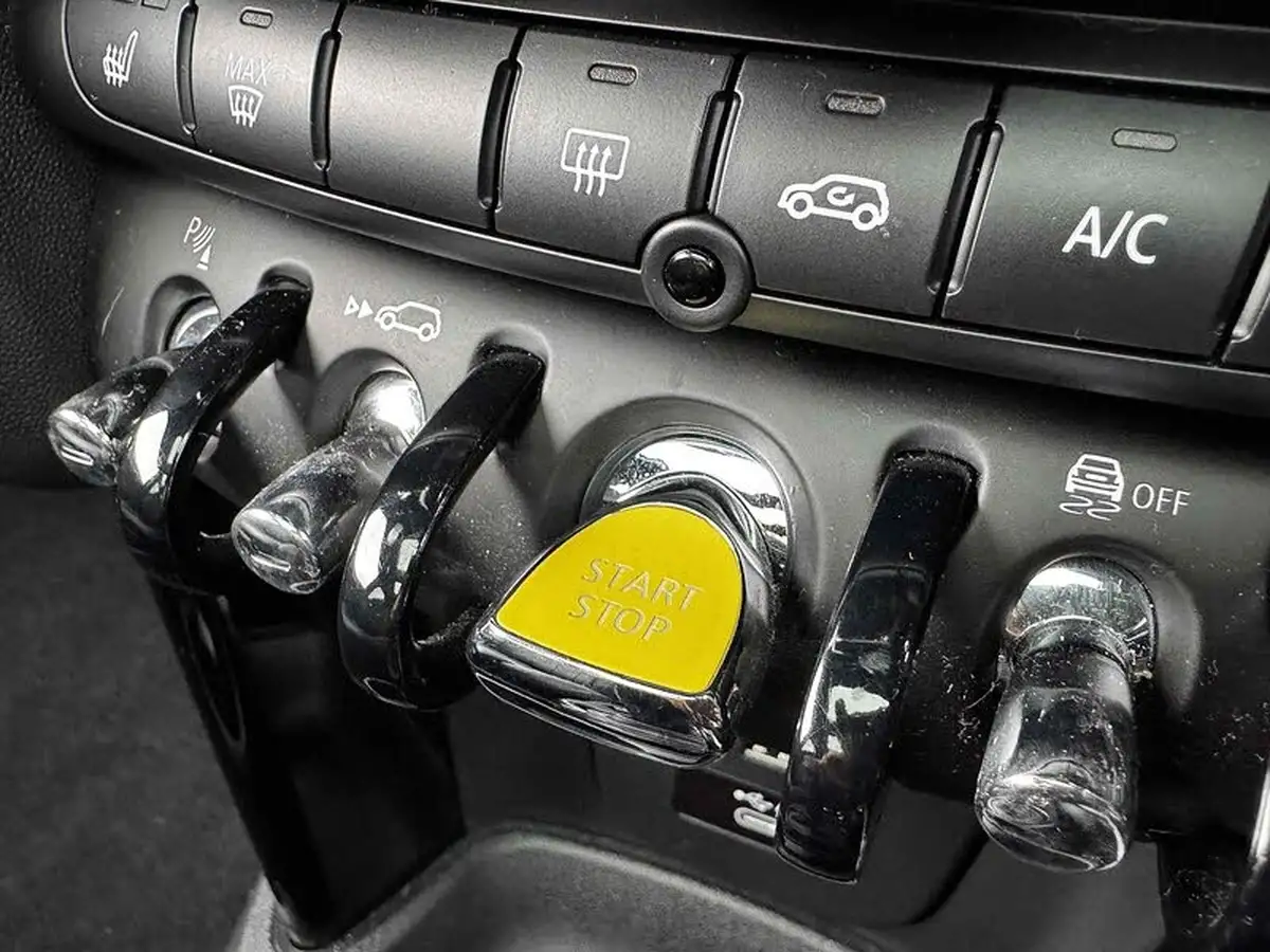 2021-mini-cooper-e-cooper-s-3-big-30