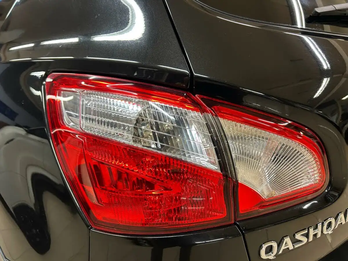 2012-nissan-qashqai-15td-n-tec-big-13