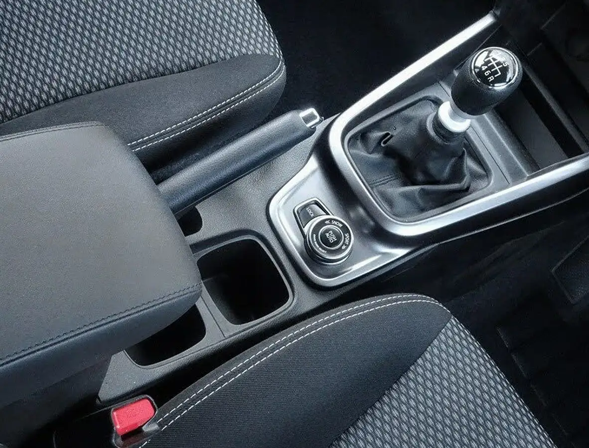 2021-suzuki-vitara-14-boosterjet-sz-t-allgrip-big-23